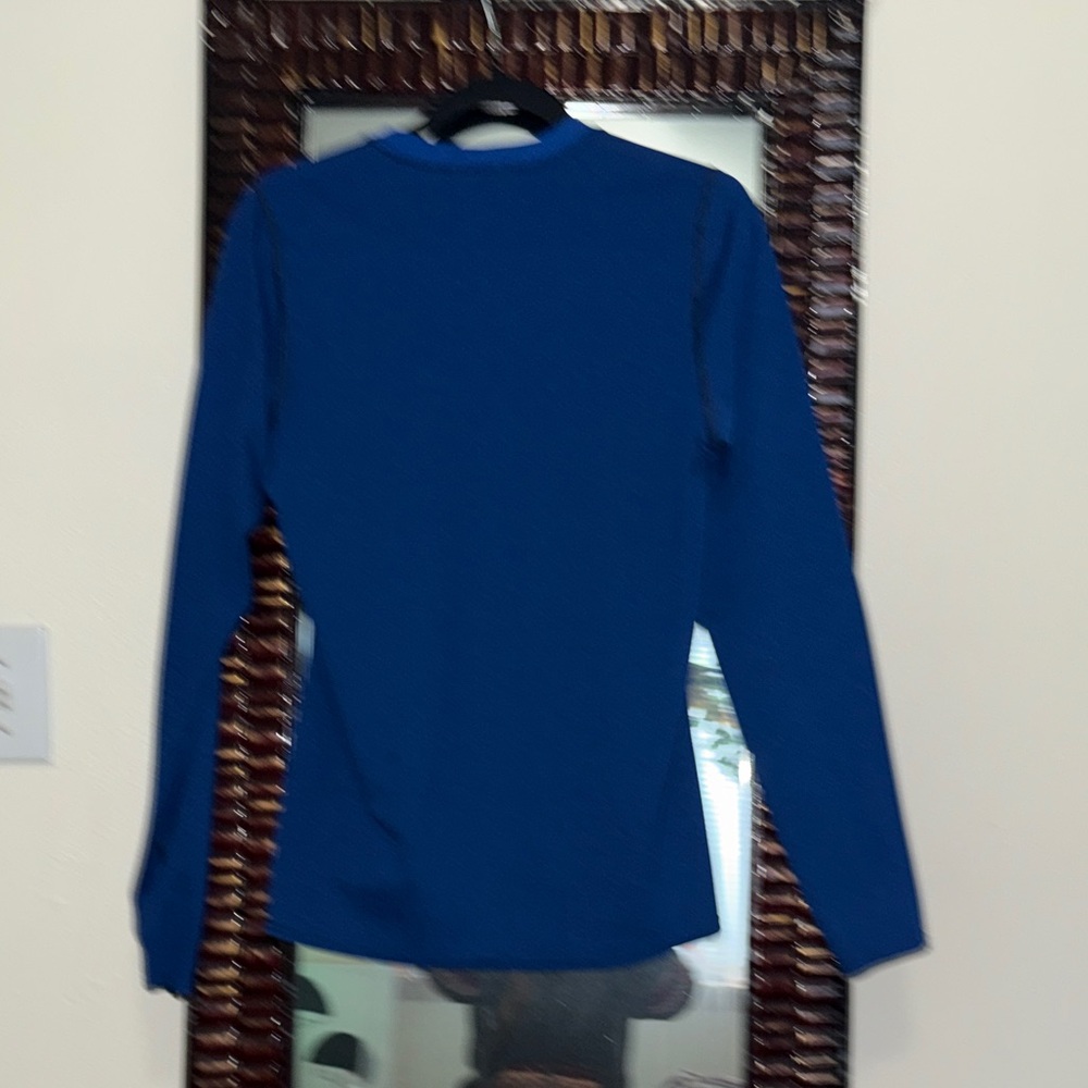 Patagonia Classic Men's Crewneck Sweater in Royal Blue Medium - Picture 5 of 5